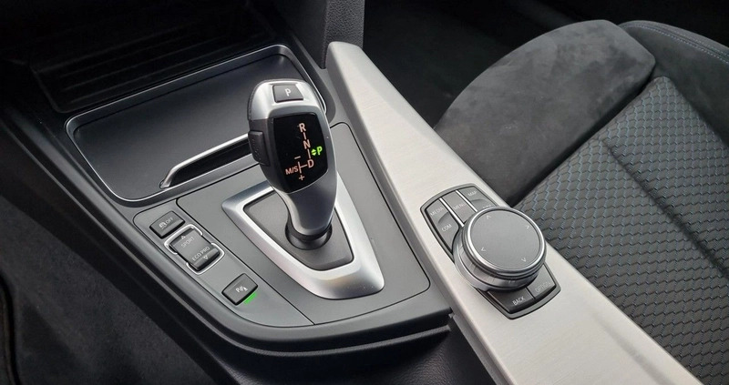 BMW Seria 4 cena 123900 przebieg: 44450, rok produkcji 2019 z Kietrz małe 379